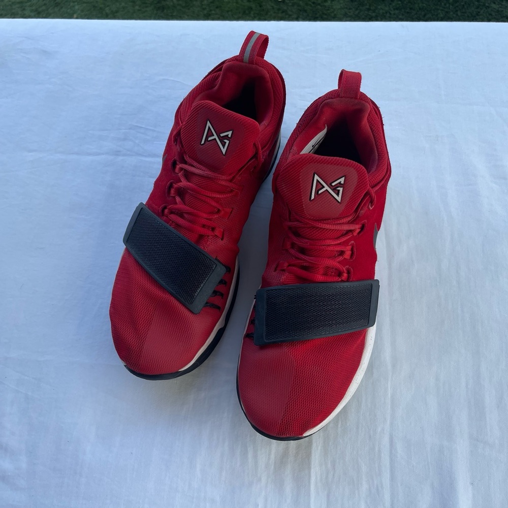 Nike PG1 Paul George University Red Mens Size 12 Basketball Shoes Preowned